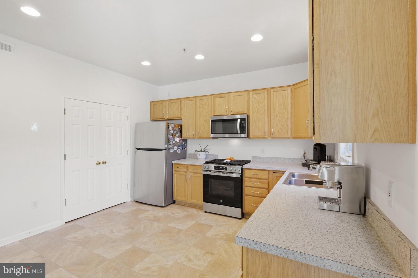 10328 Bridle Ct Property Photo 15