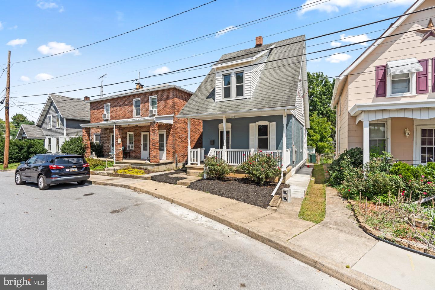 7 Moller Ave Property Photo 3
