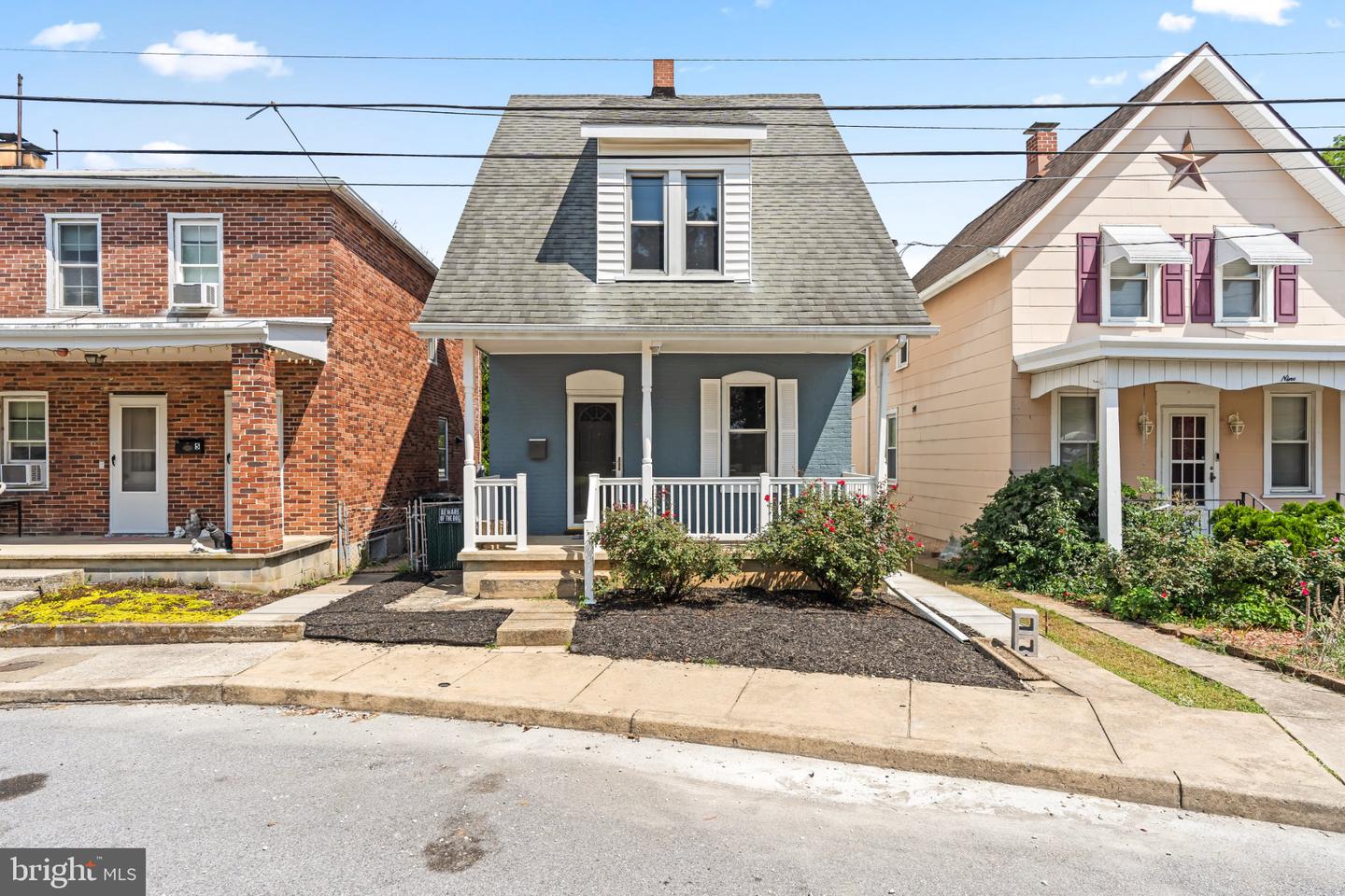 7 Moller Ave Property Photo 4