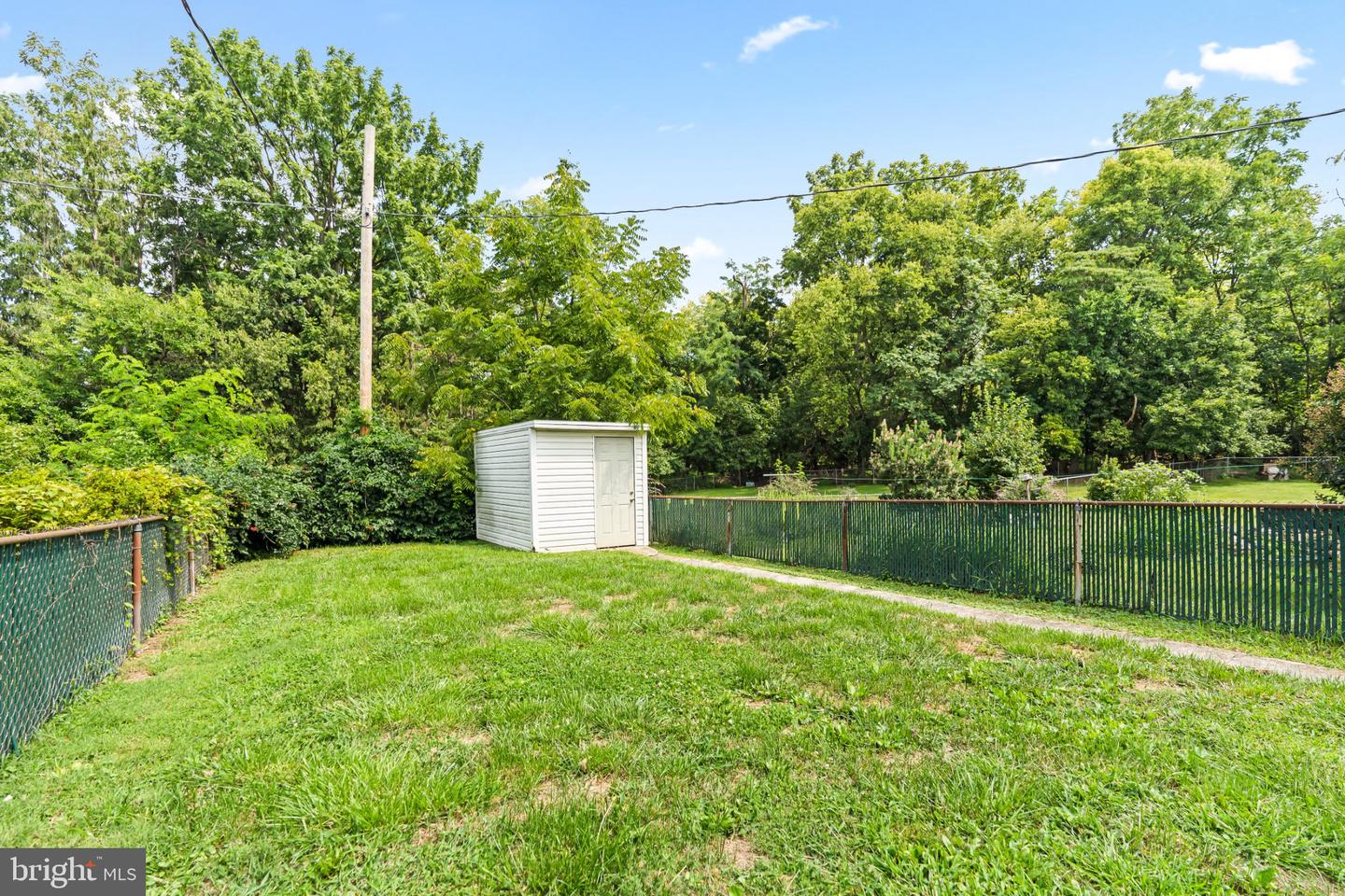 7 Moller Ave Property Photo 26