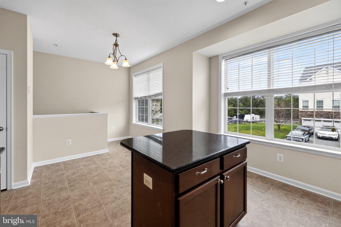 10382 Lantern Ln Property Photo 10