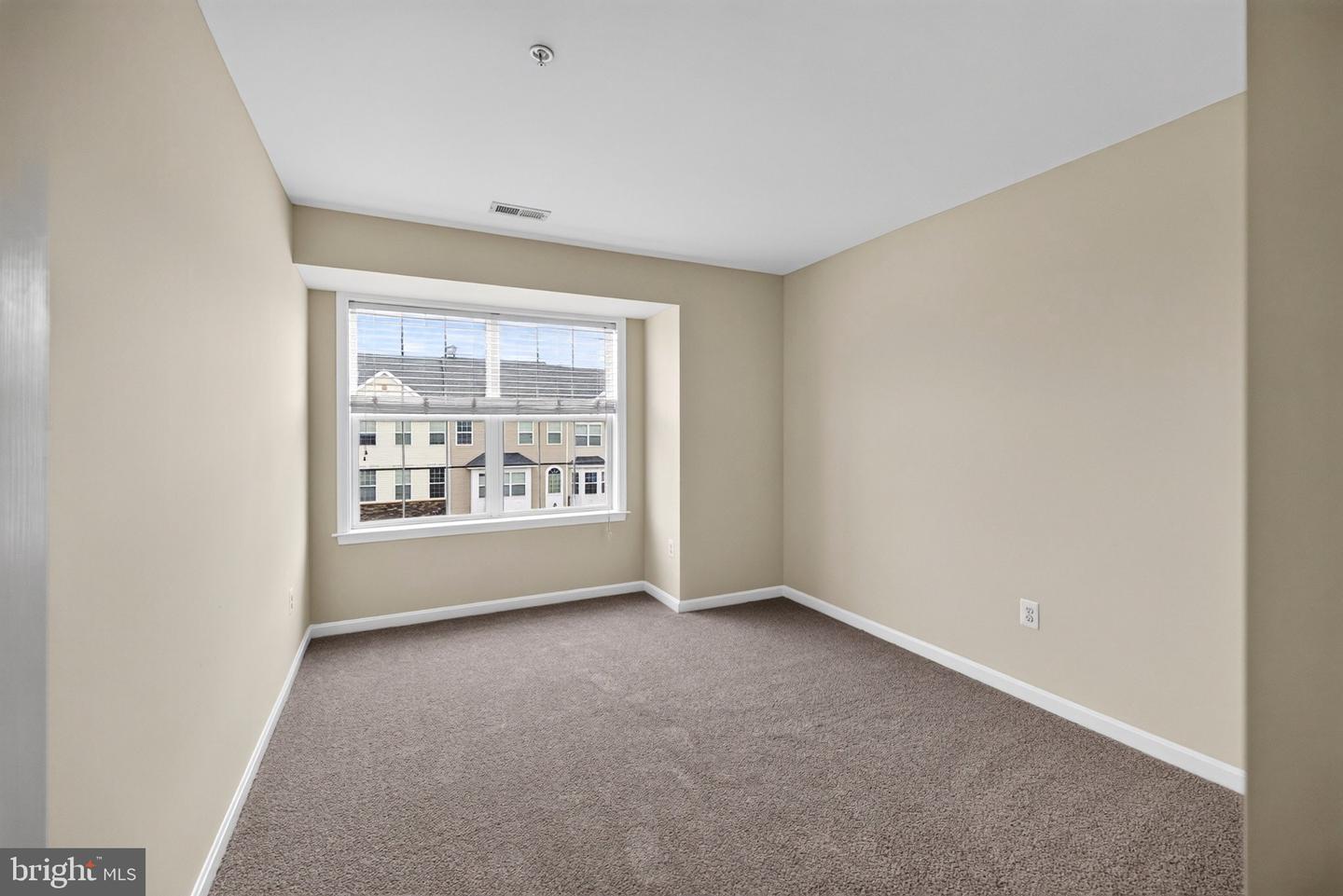 10382 Lantern Ln Property Photo 18