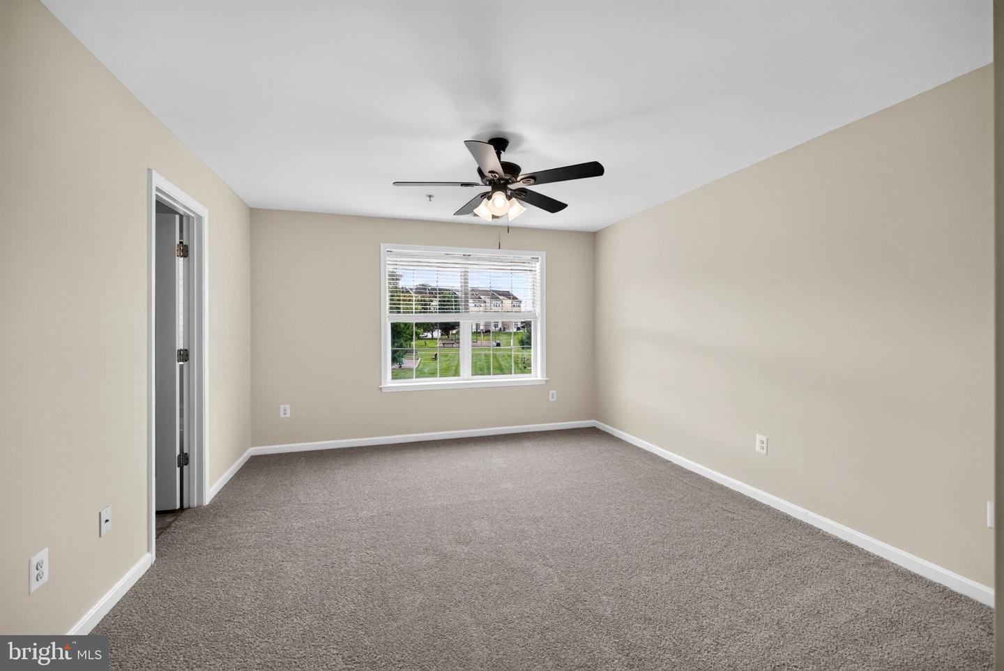10382 Lantern Ln Property Photo 19