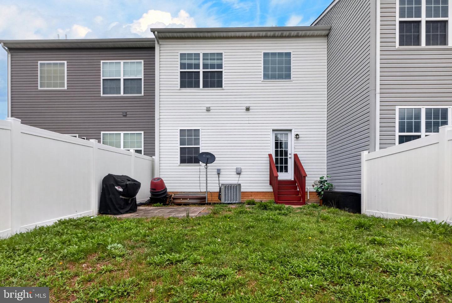 10382 Lantern Ln Property Photo 32