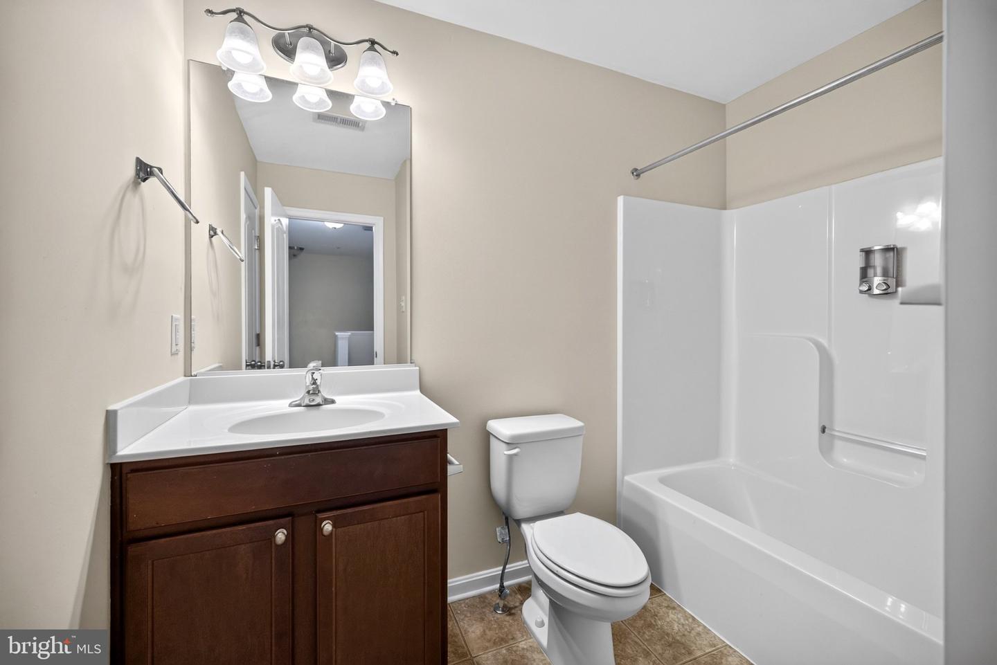10382 Lantern Ln Property Photo 38