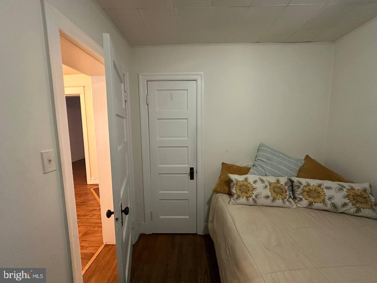 430 Virginia Ave Property Photo 12