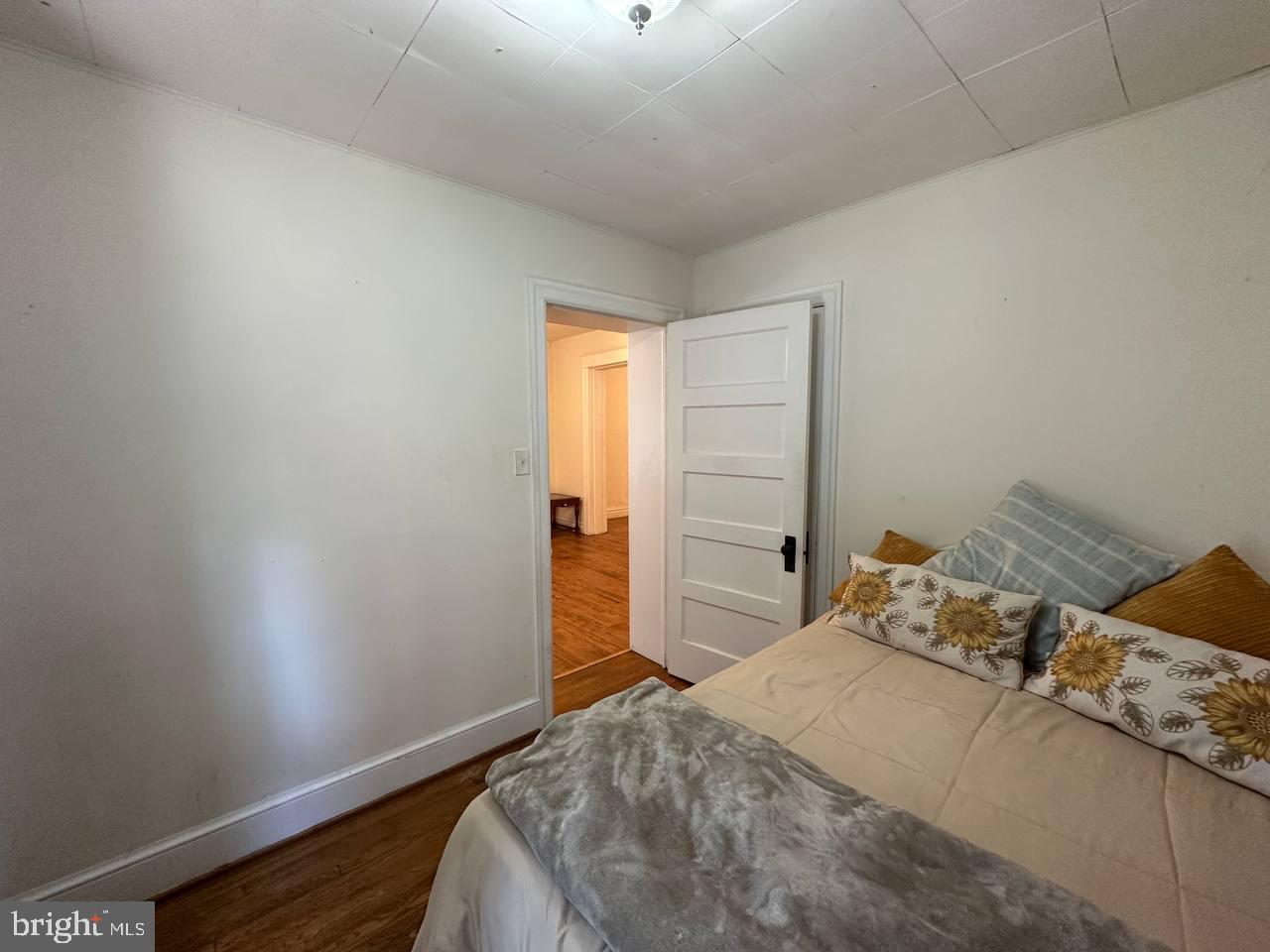 430 Virginia Ave Property Photo 15
