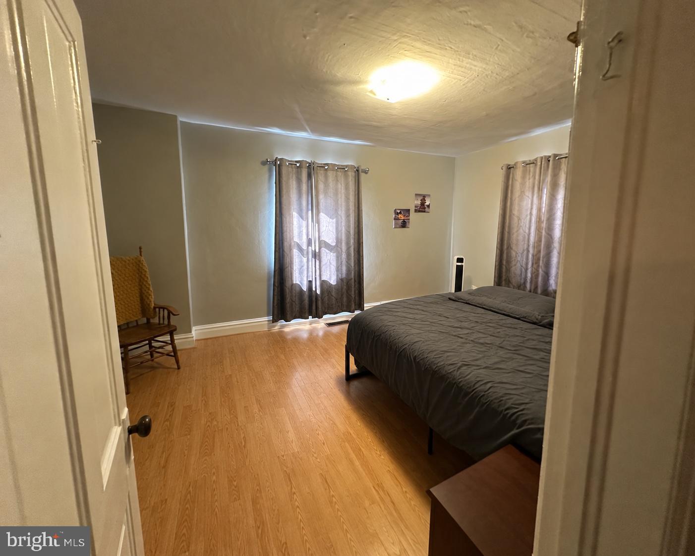 430 Virginia Ave Property Photo 24