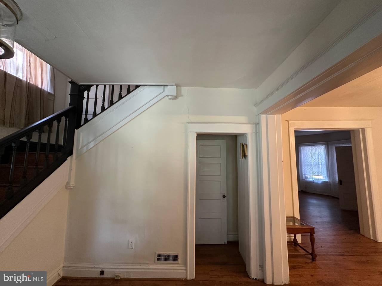 430 Virginia Ave Property Photo 32
