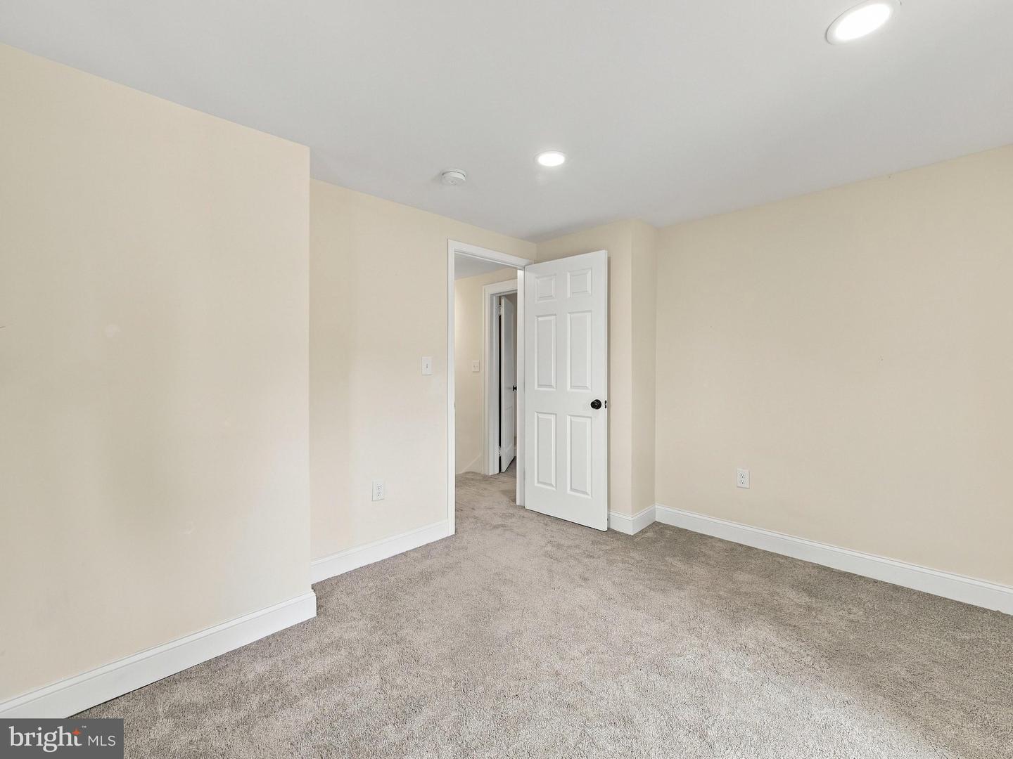 8118 Mapleville Rd Property Photo 5