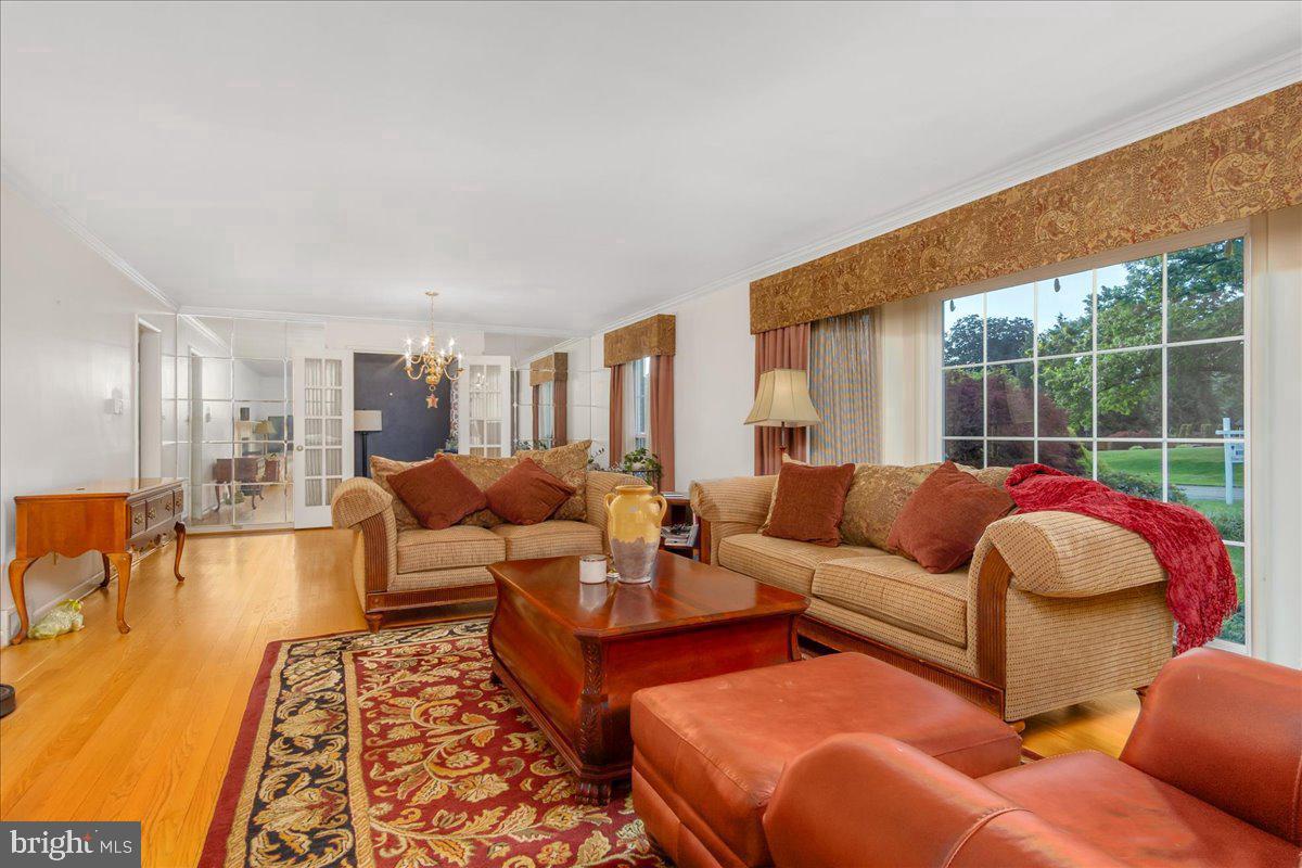 19022 Cherry Tree Dr Property Photo 9