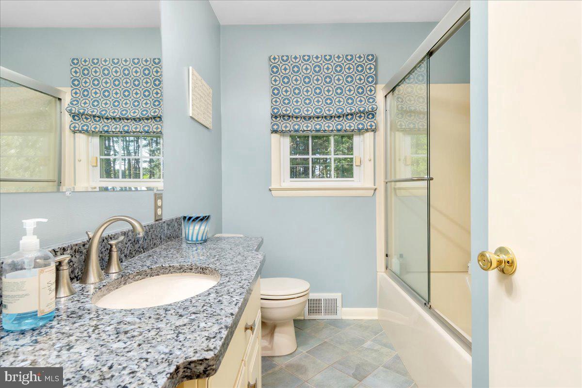 19022 Cherry Tree Dr Property Photo 31