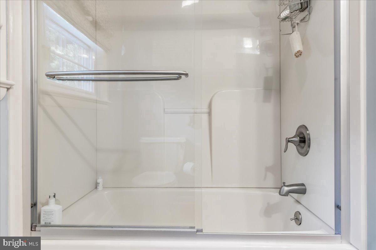 19022 Cherry Tree Dr Property Photo 32