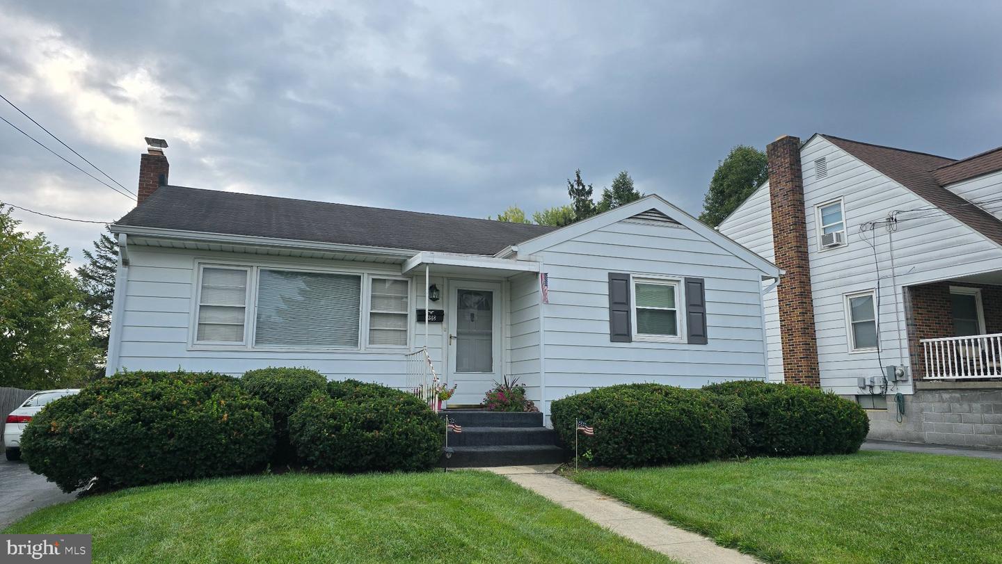 348 DEVONSHIRE RD Property Photo 1