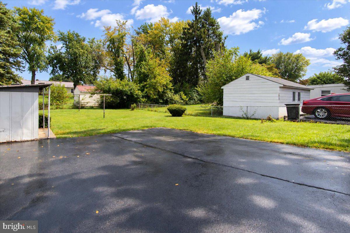 348 Devonshire Rd Property Photo 20