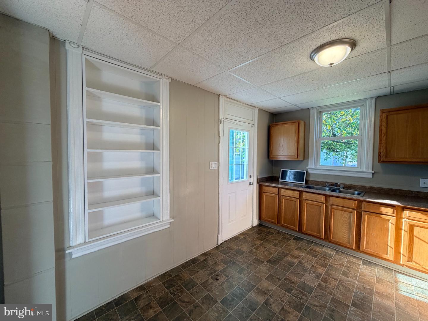 133 E Lee St Property Photo 16