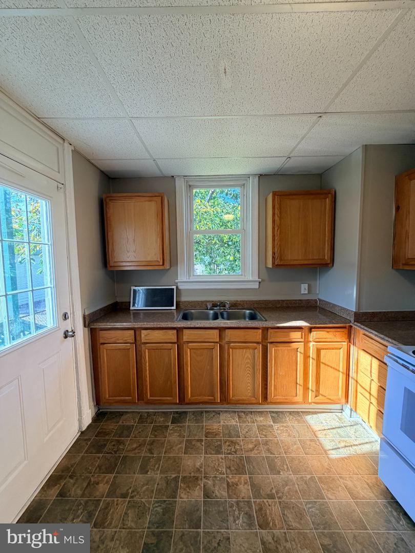 133 E Lee St Property Photo 19