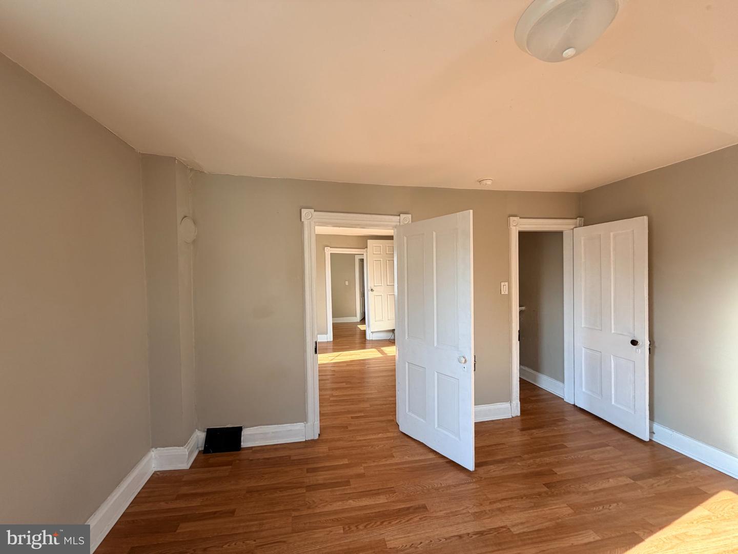 133 E Lee St Property Photo 24