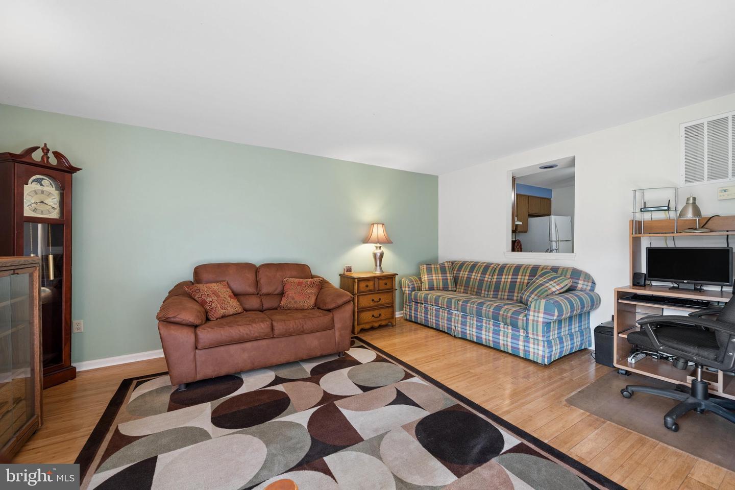 69 Johnson Ter Property Photo 10
