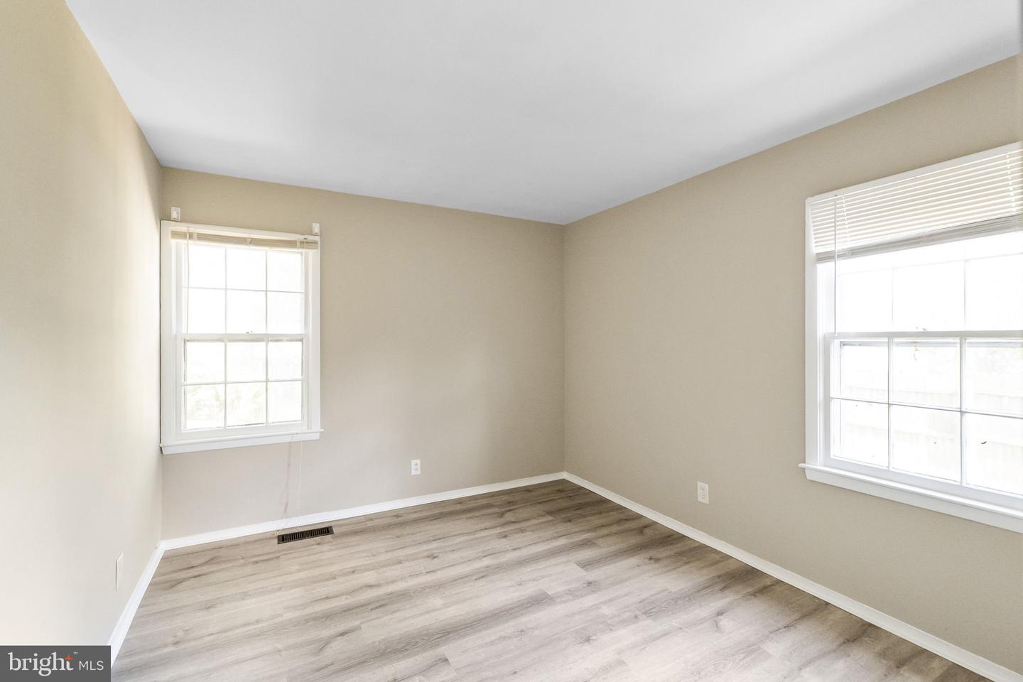 1317 Cedarwood Dr Property Photo 19