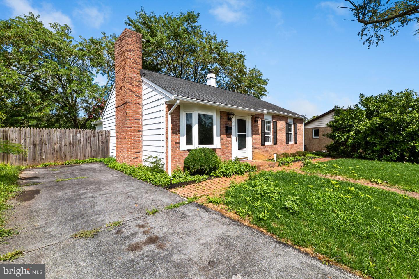 1317 Cedarwood Dr Property Photo 35