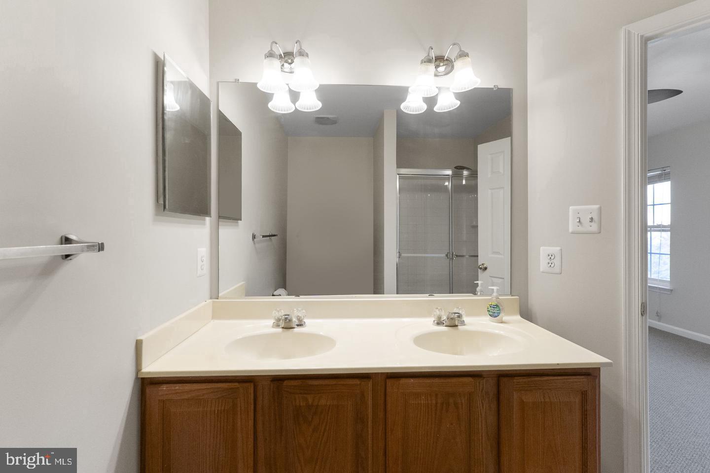 18339 Roy Croft Dr Property Photo 24
