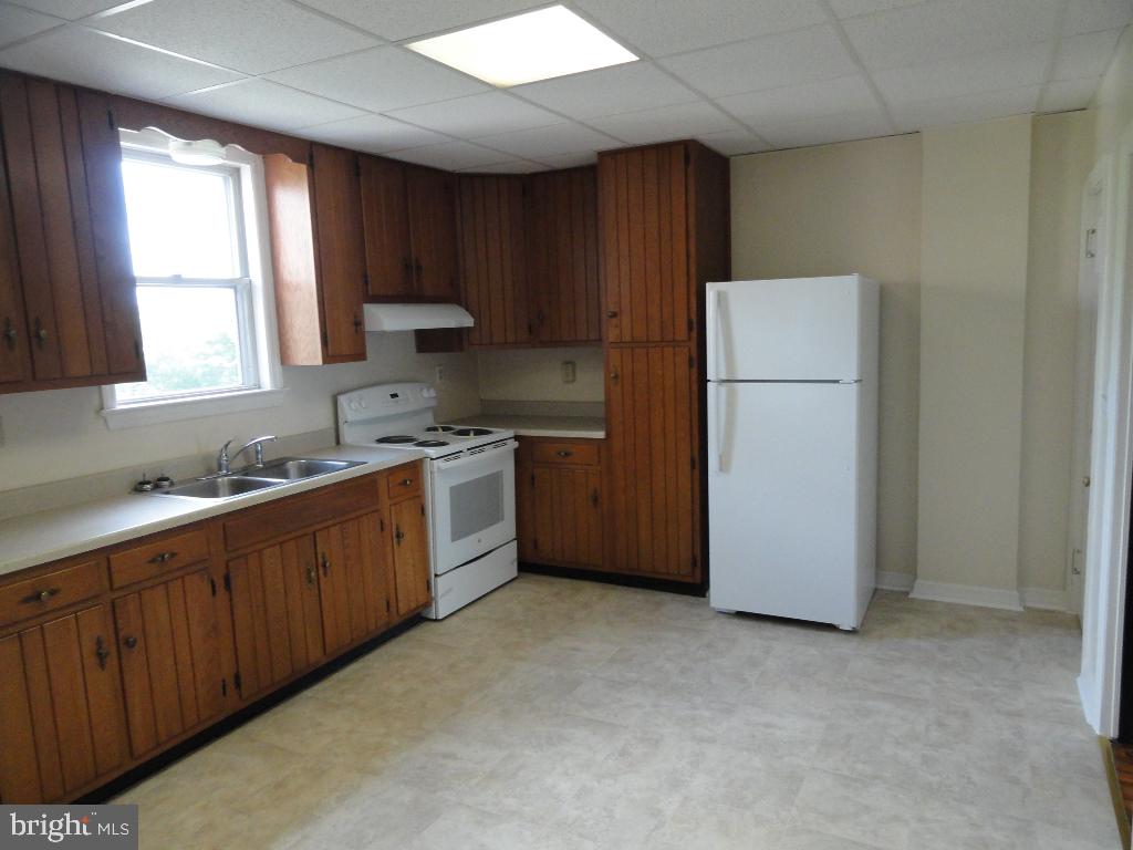 646 N Prospect St Property Photo 10