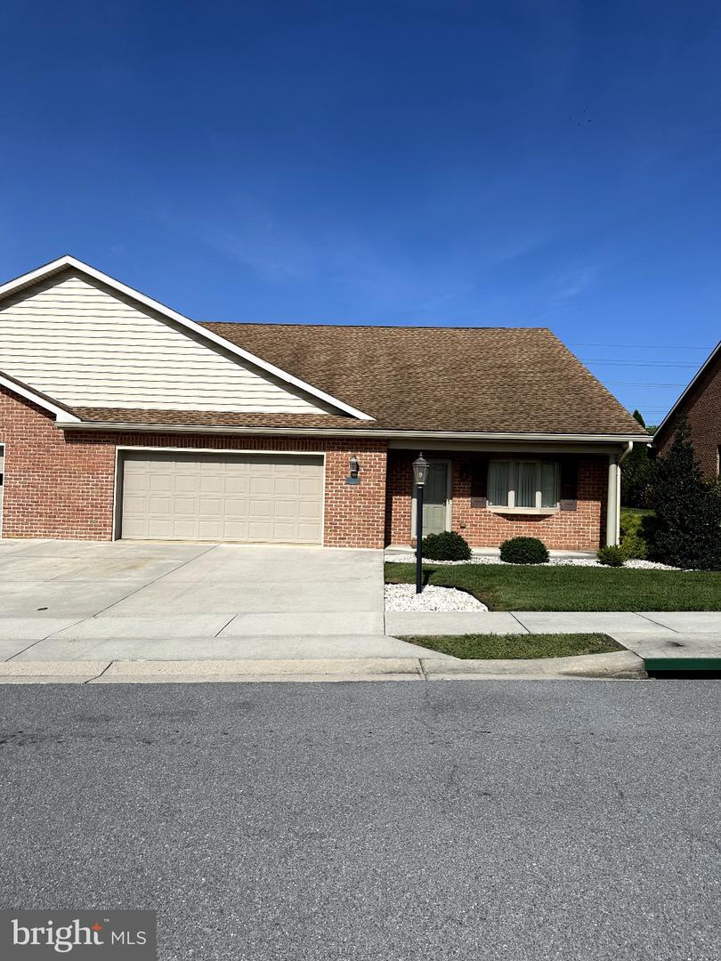 13332 MARQUISE DR Property Photo 1