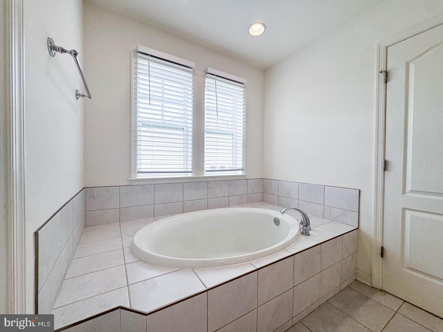 9322 Alloway Dr Property Photo 25