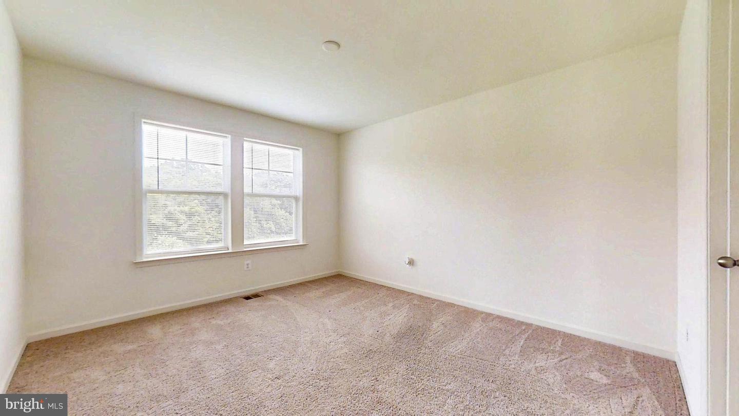 9322 Alloway Dr Property Photo 32