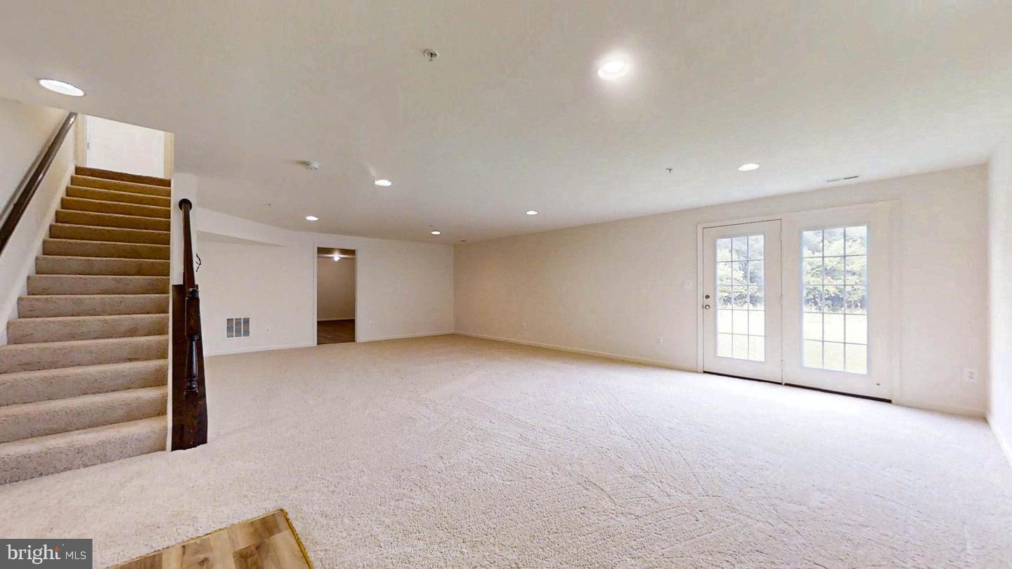 9322 Alloway Dr Property Photo 38
