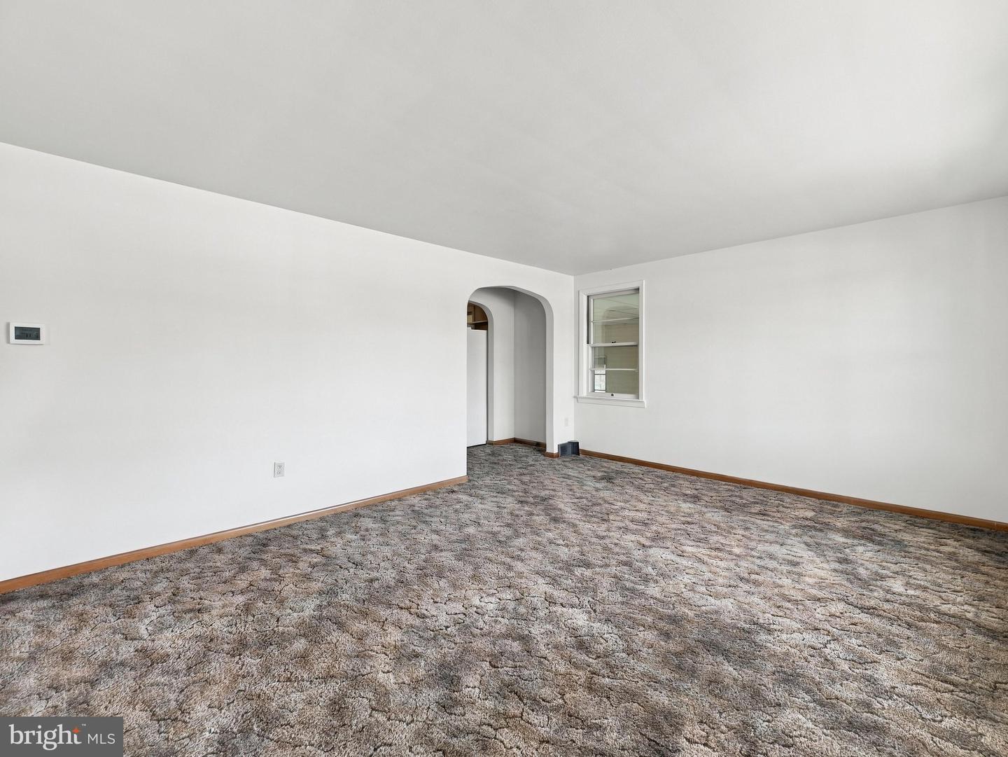 208 E Sunset Ave Property Photo 4