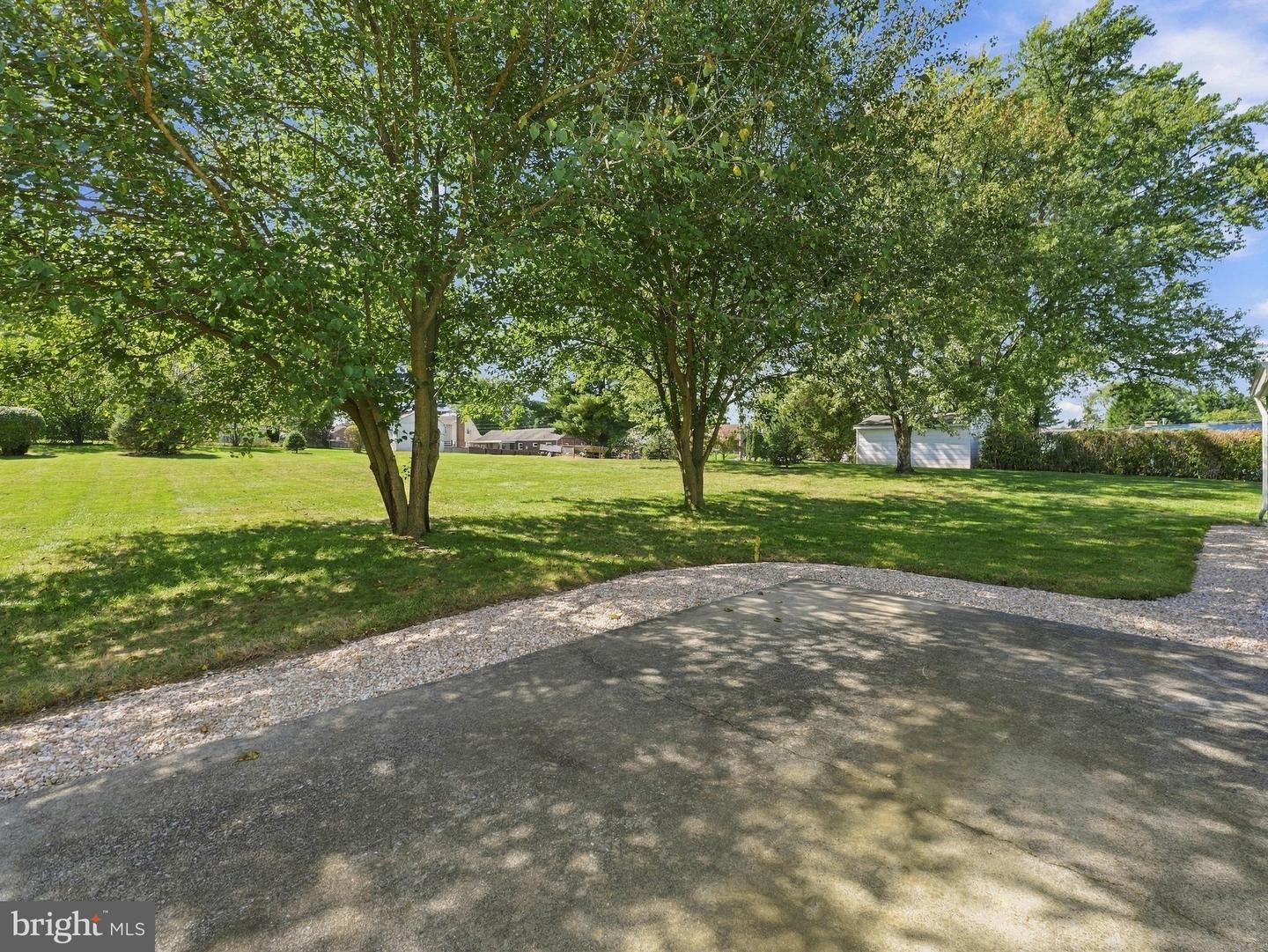 208 E Sunset Ave Property Photo 31