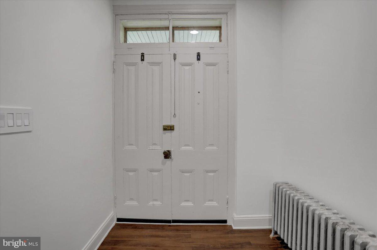 40 E Henrietta St Property Photo 5