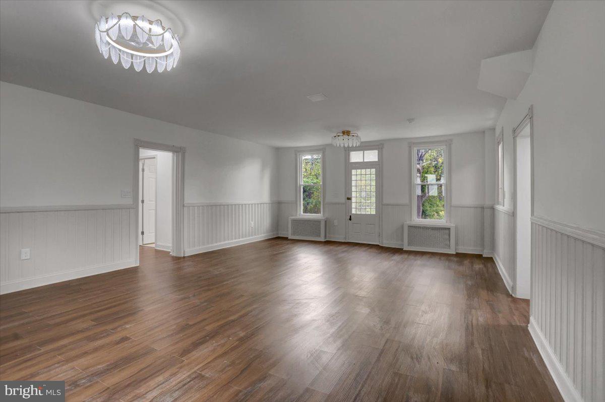 40 E Henrietta St Property Photo 23