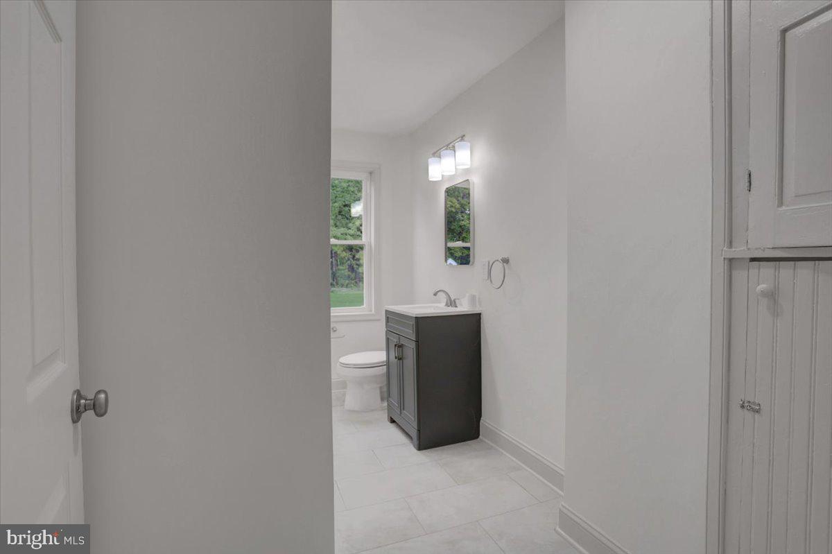 40 E Henrietta St Property Photo 40