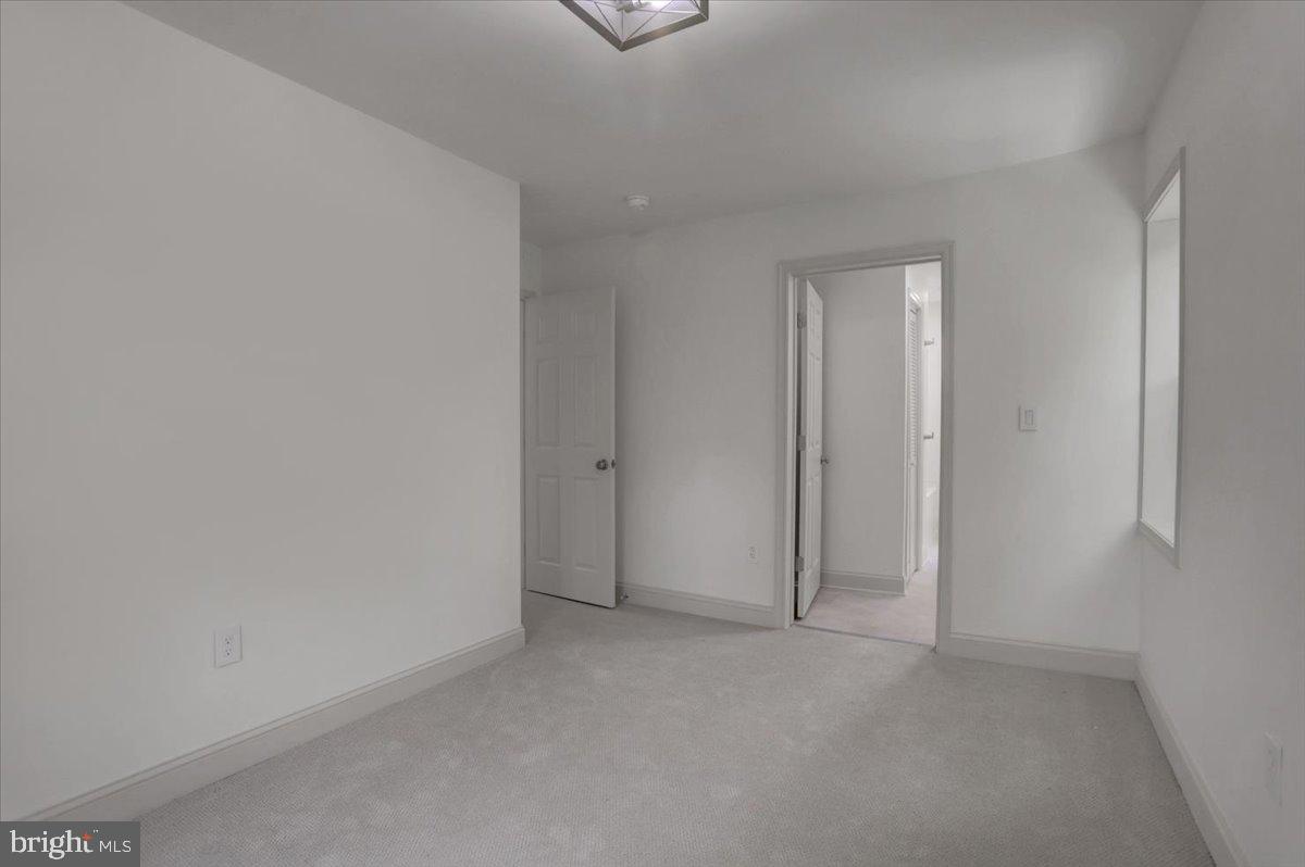 40 E Henrietta St Property Photo 41