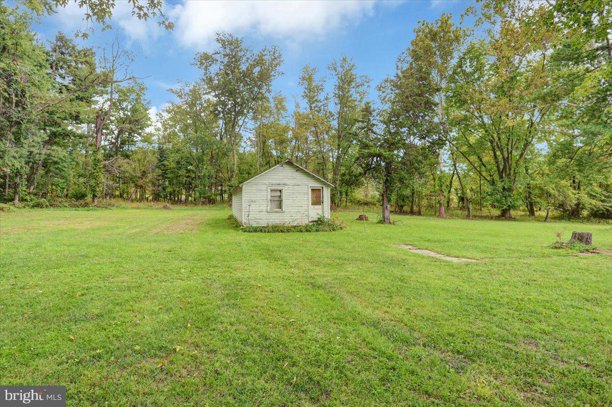 40 E Henrietta St Property Photo 77