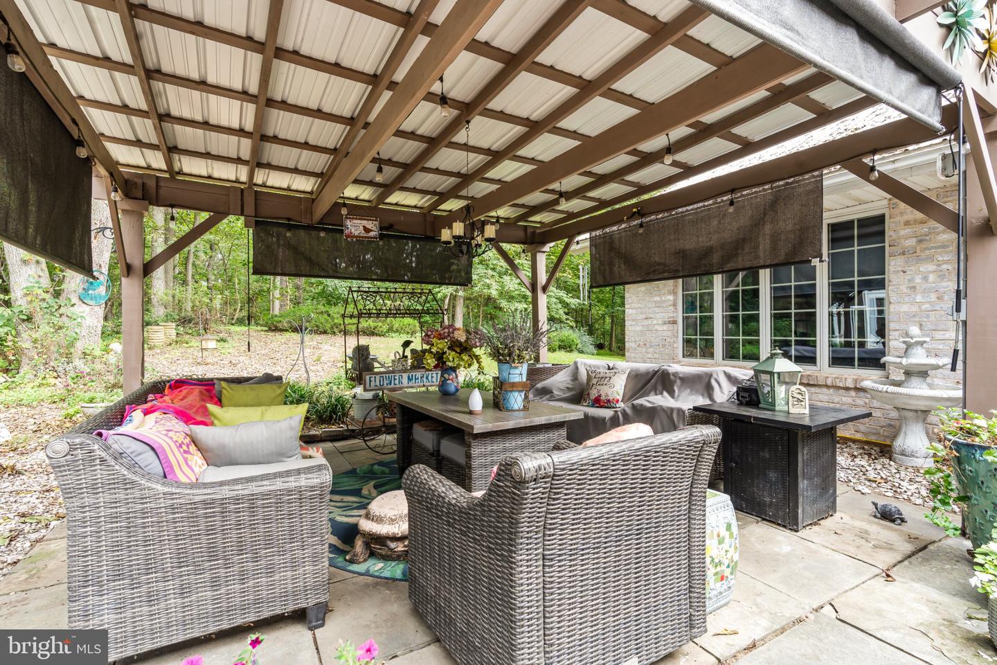18110 College Rd Property Photo 18