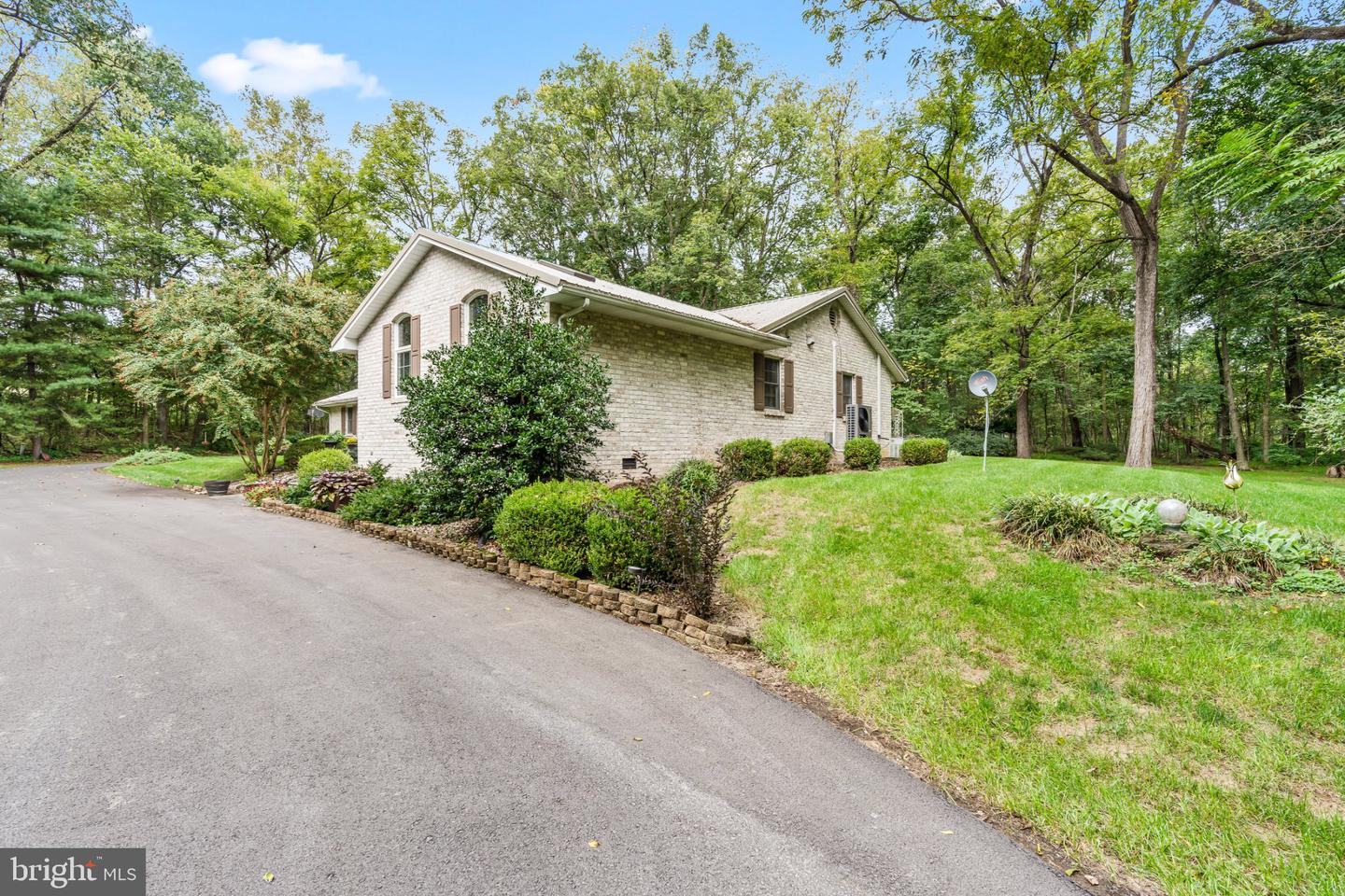 18110 College Rd Property Photo 20