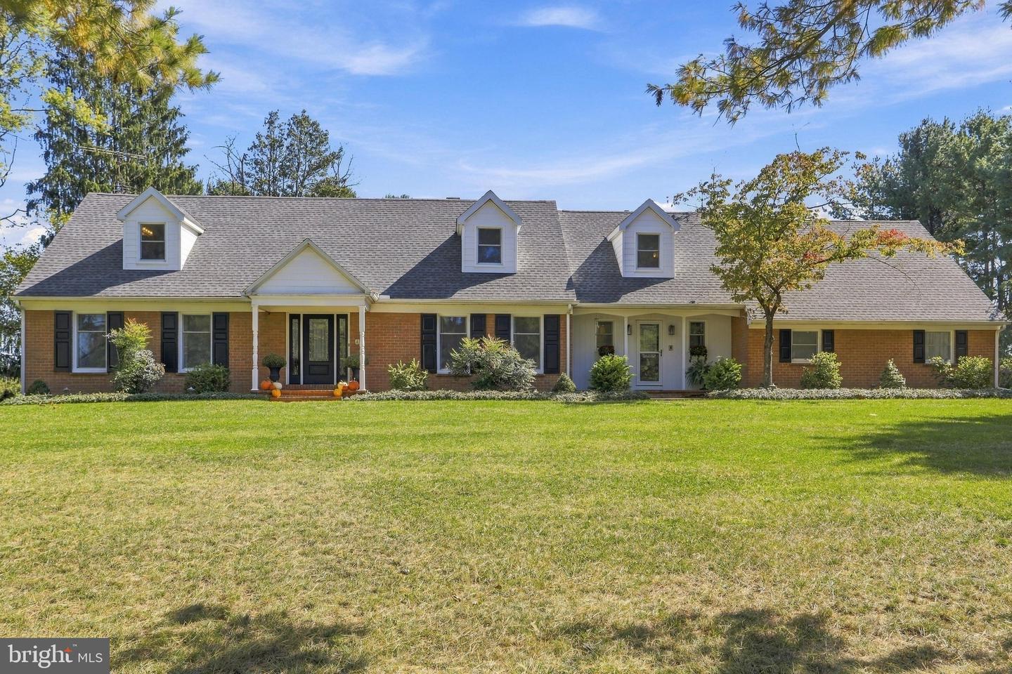 14205 Marsh Pike Property Photo 1