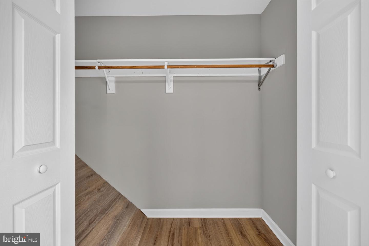 549 Pangborn Blvd Property Photo 13