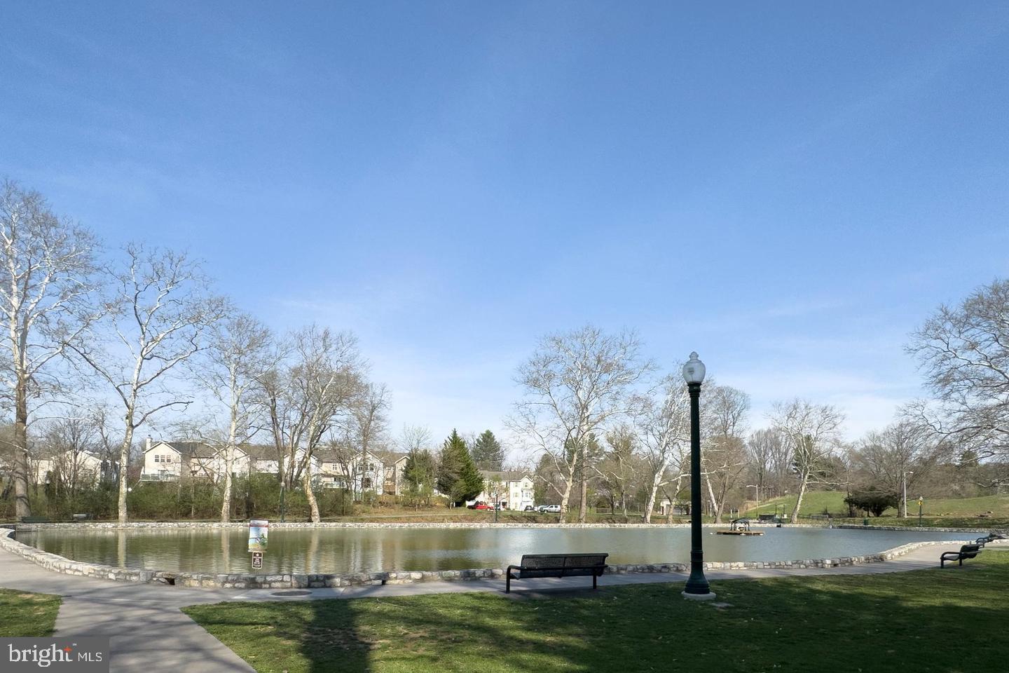 549 Pangborn Blvd Property Photo 38