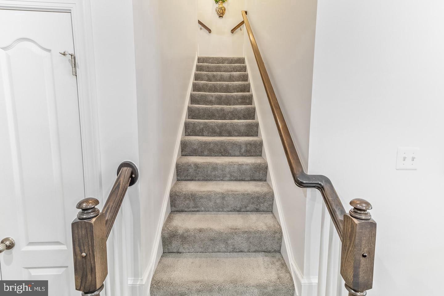 20207 Huntington Ct Property Photo 26