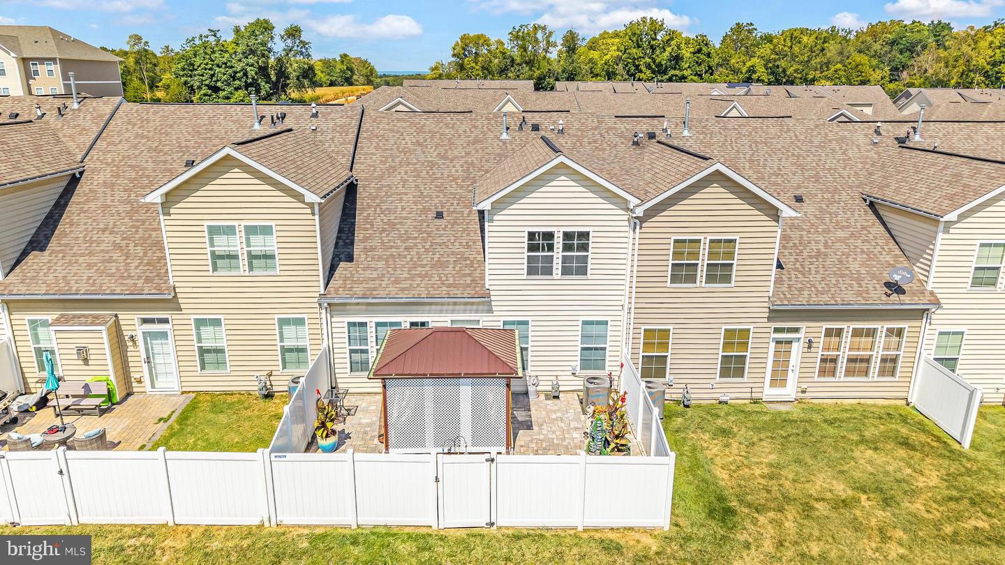 20207 Huntington Ct Property Photo 40