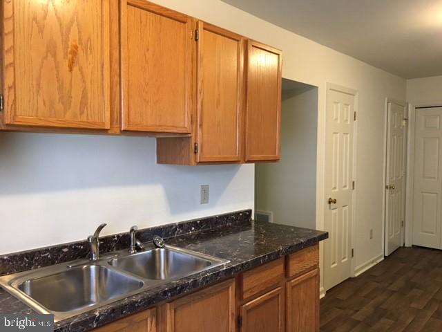 101 Cedar Xing Property Photo 7