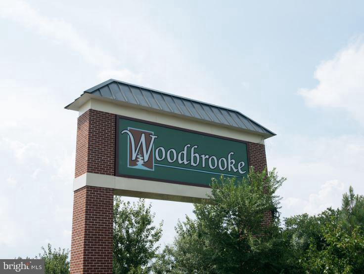 1652 Woodbrooke Drive Property Photo 6