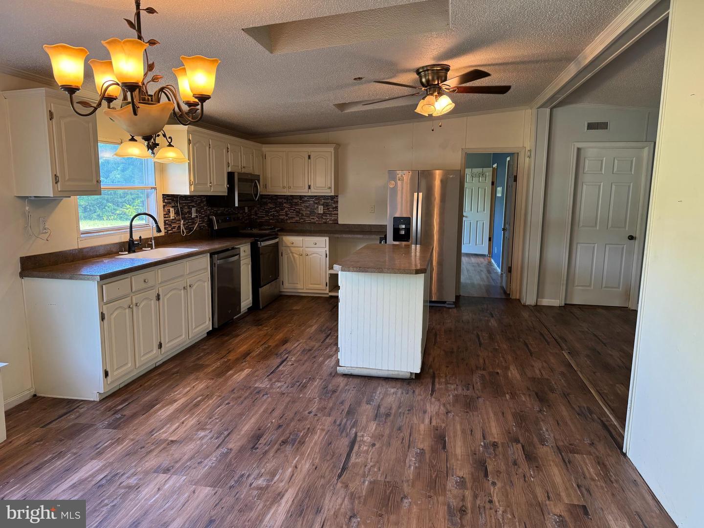 3887 Texas Rd Property Photo 8