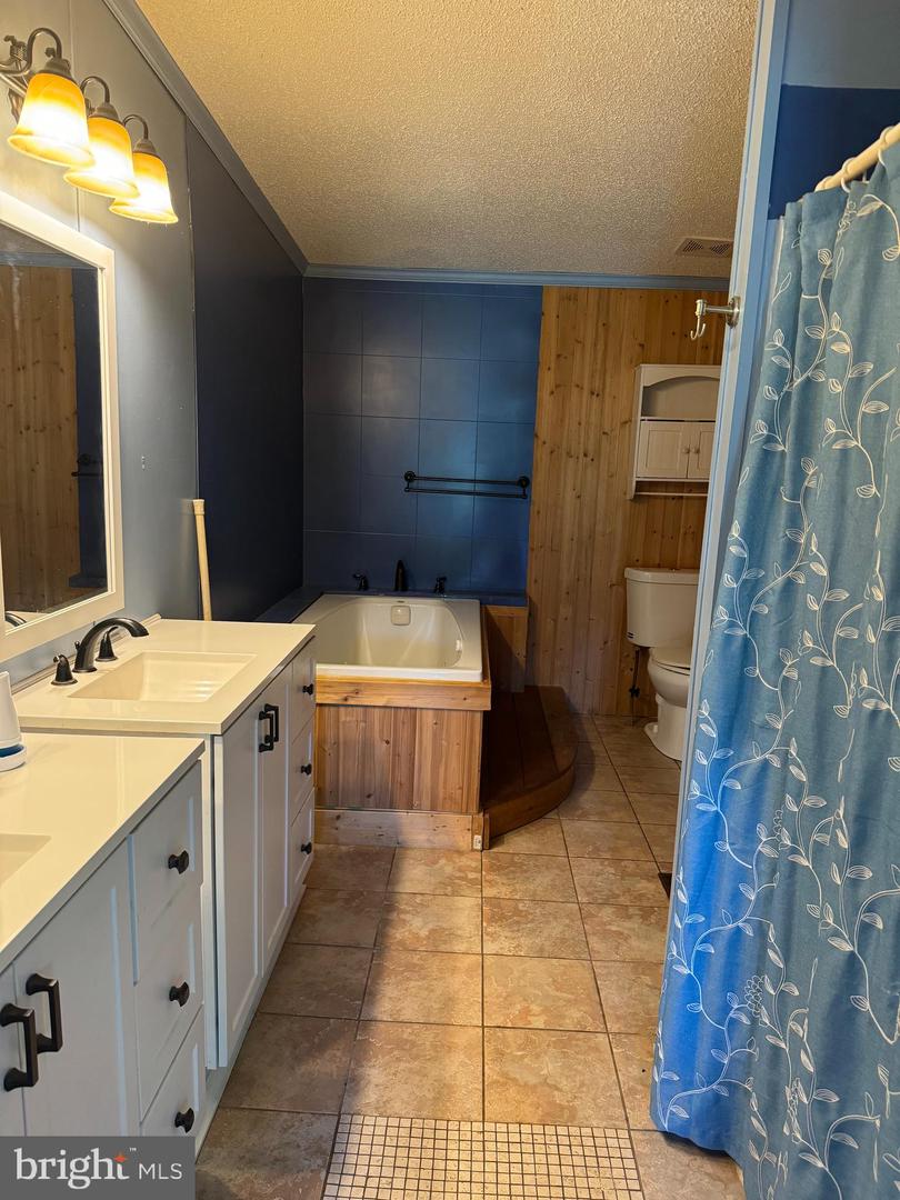 3887 Texas Rd Property Photo 9