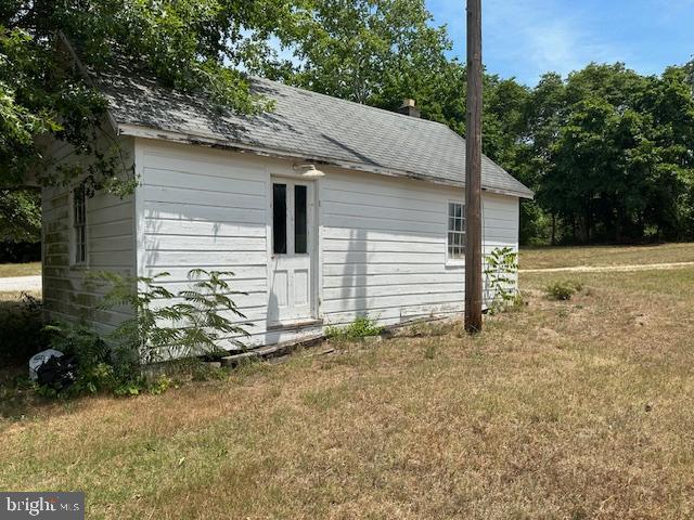 605 State St Property Photo 18